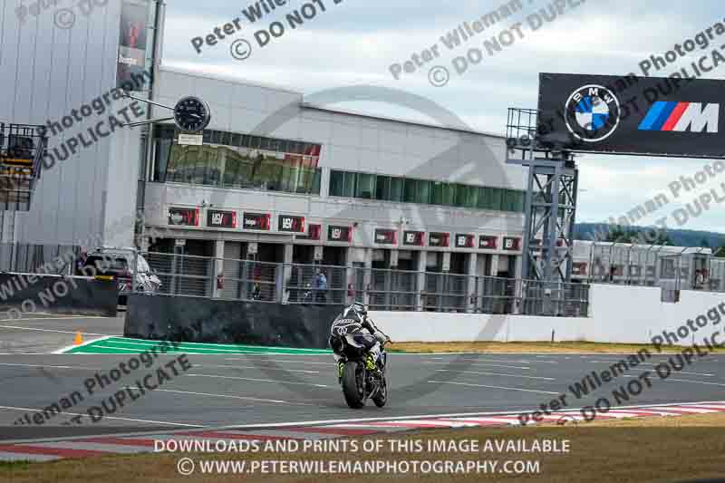 donington no limits trackday;donington park photographs;donington trackday photographs;no limits trackdays;peter wileman photography;trackday digital images;trackday photos